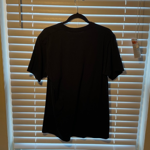 Tupac Graphic Tee - Picture 4 of 4